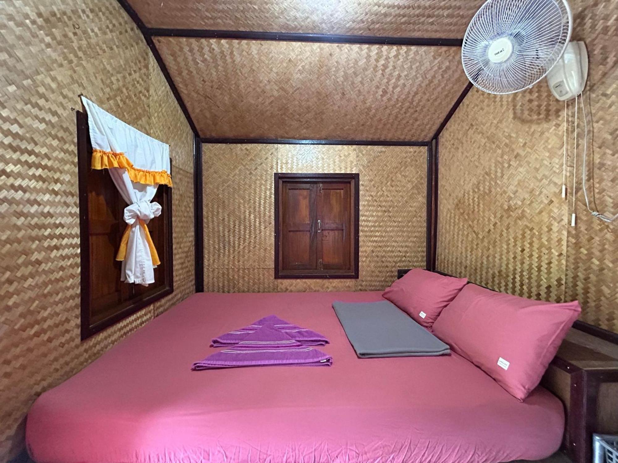 فندق Pinks Bungalow بان تاي المظهر الخارجي الصورة